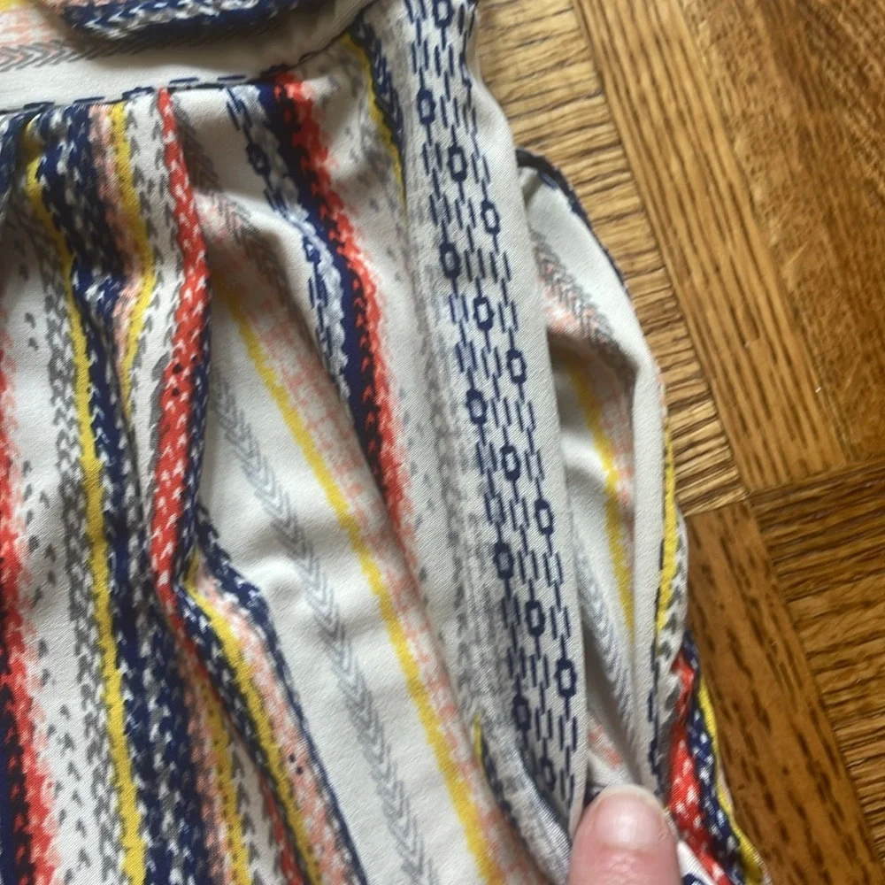 🌟2/$18 SALE Robert Louis Multicolored Striped High Waist Shorts Medium